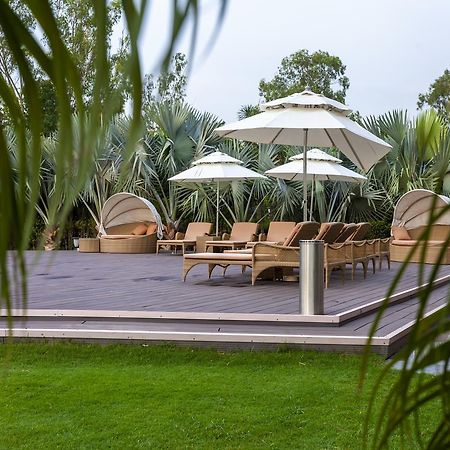 Hotel Atrio By Devam à Gurgaon Extérieur photo
