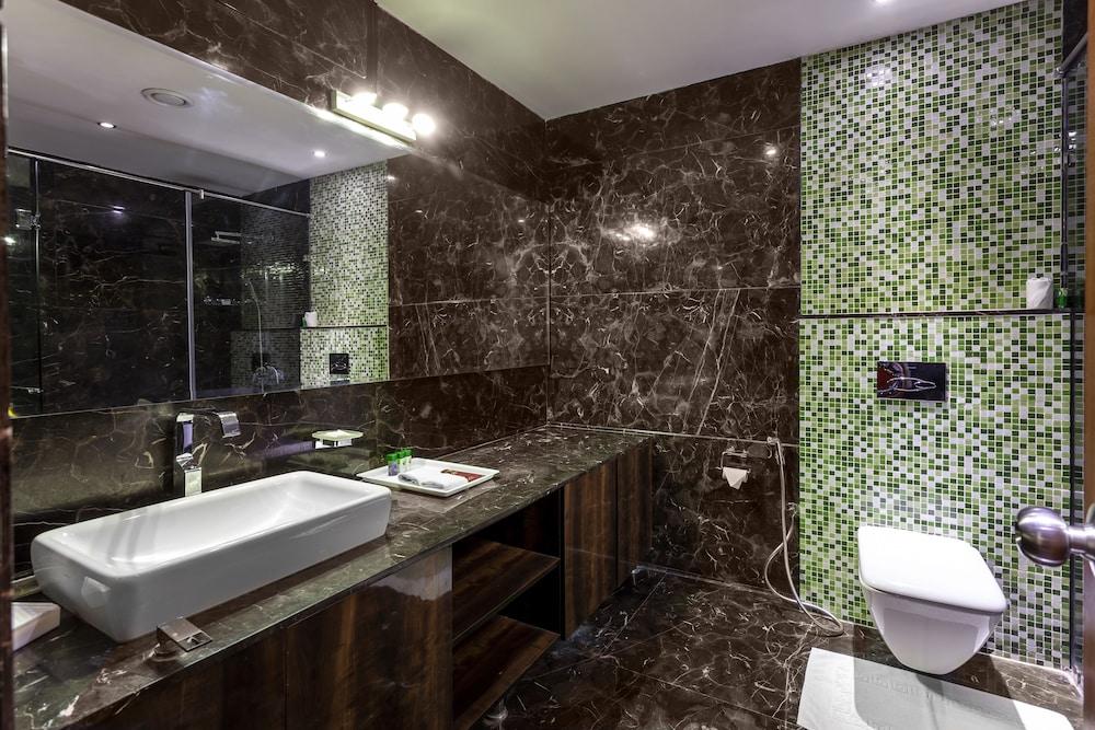 Hotel Atrio By Devam à Gurgaon Extérieur photo