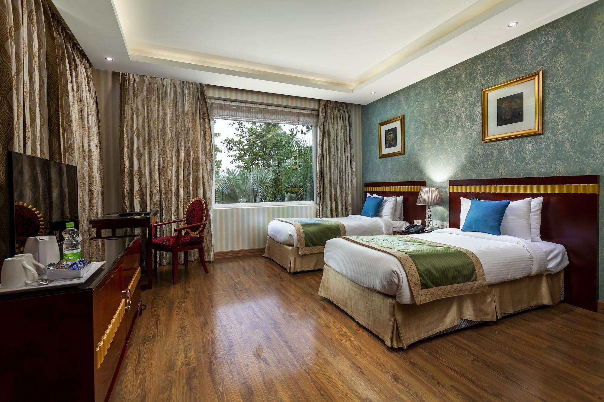 Hotel Atrio By Devam à Gurgaon Extérieur photo