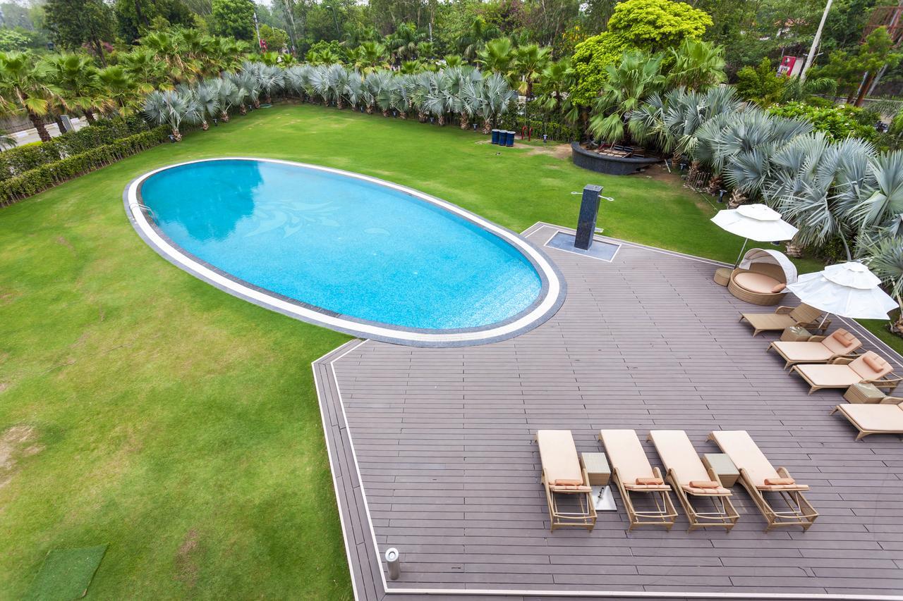 Hotel Atrio By Devam à Gurgaon Extérieur photo
